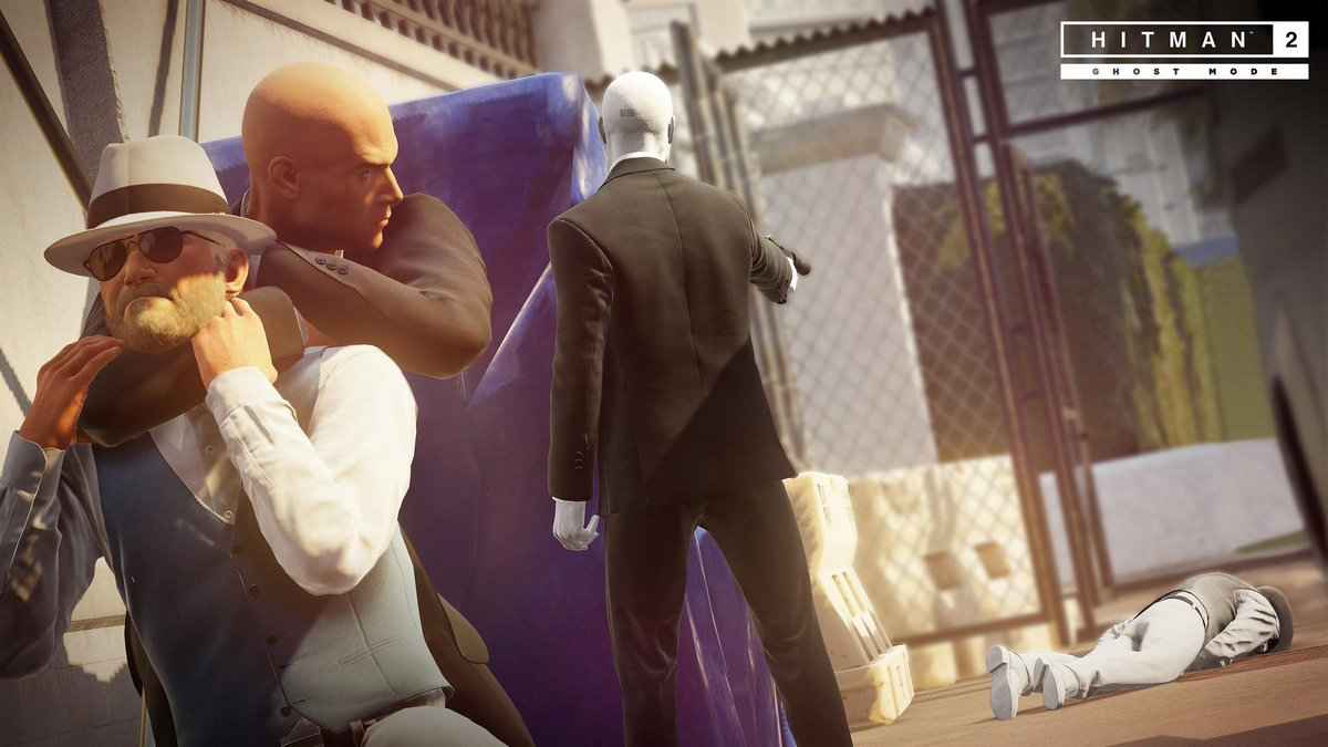 Hitman 2 Briefcase Sniper Suitcase Can Be Used in Many Ways