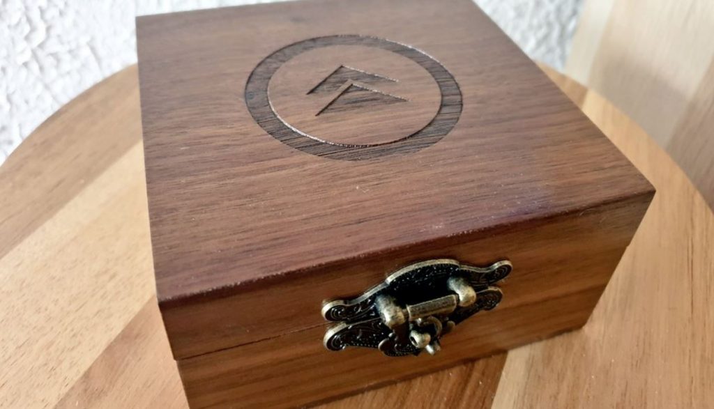 sony-employees-competed-to-be-one-of-the-first-50-people-to-platinum-ghost-of-tsushima
