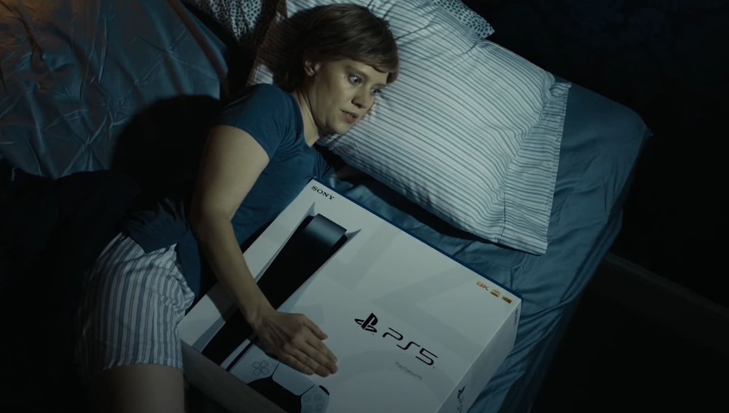 snl-skit-jokes-about-ps5-shortages-across-retailers-and-gives-eminem-a-ps5