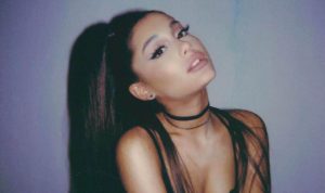 ariana-grande-has-recently-been-playing-sackboy-a-big-adventure-at-2-am