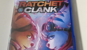 ratchet-clank-fans-wife-gifts-them-with-an-awesome-custom-cover-for-rift-apart