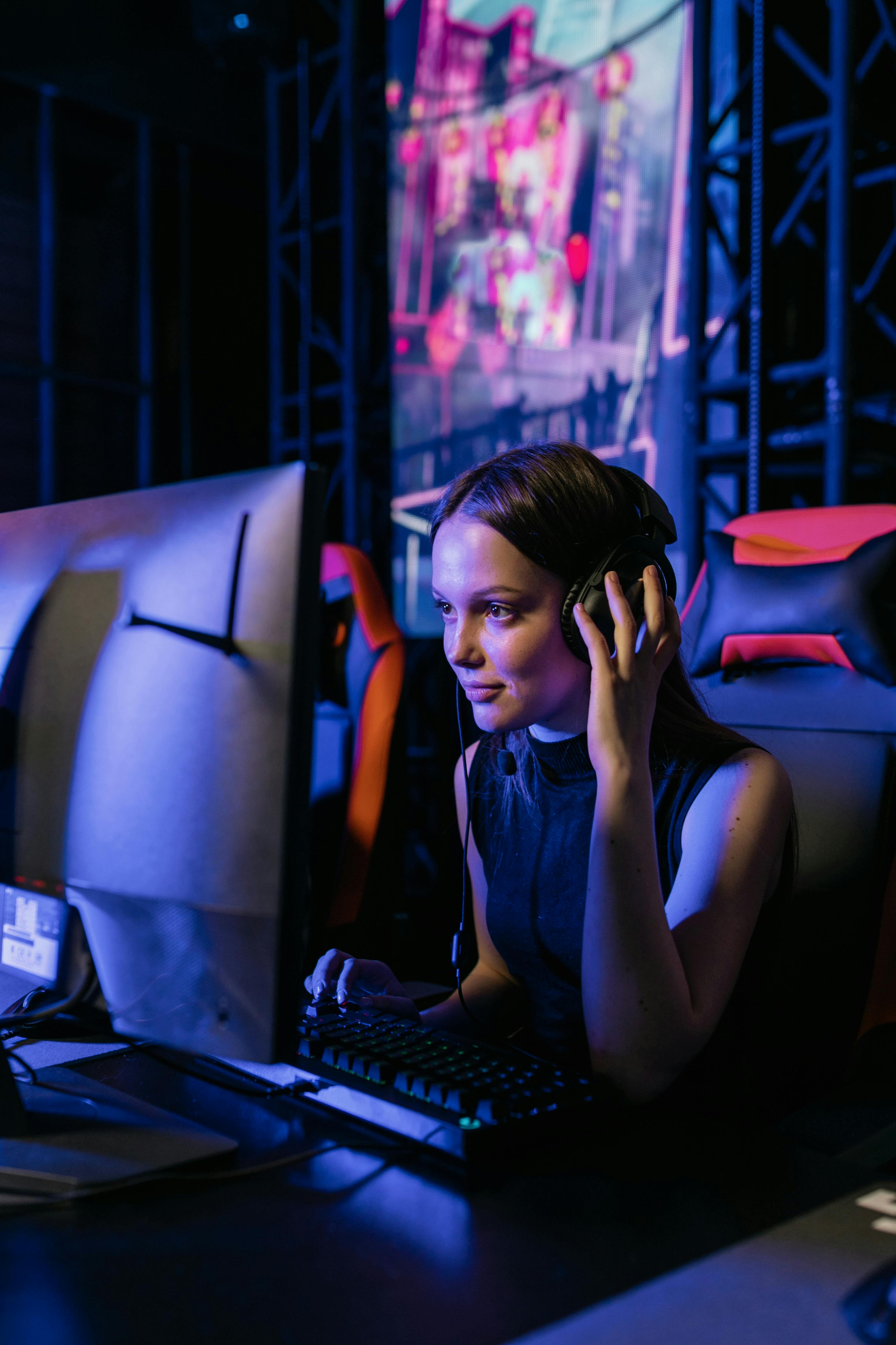 Effective Ways To Prevent Eye Strain While Gaming